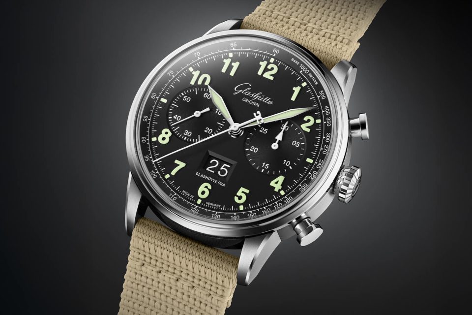 Glashütte Original Senator Chronograph Navigator with black dial and luminous Arabic numerals
