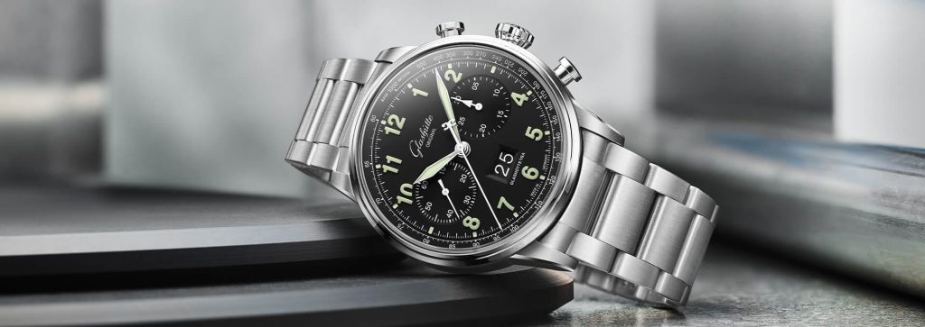 Glashütte Original Senator Chronograph Navigator with black dial and luminous Arabic numerals