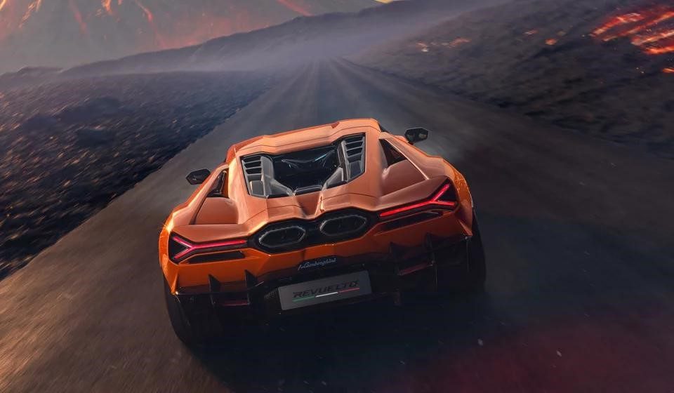 LAMBORGHINI: THE ART OF PERFORMANCE WITHOUT COMPROMISE