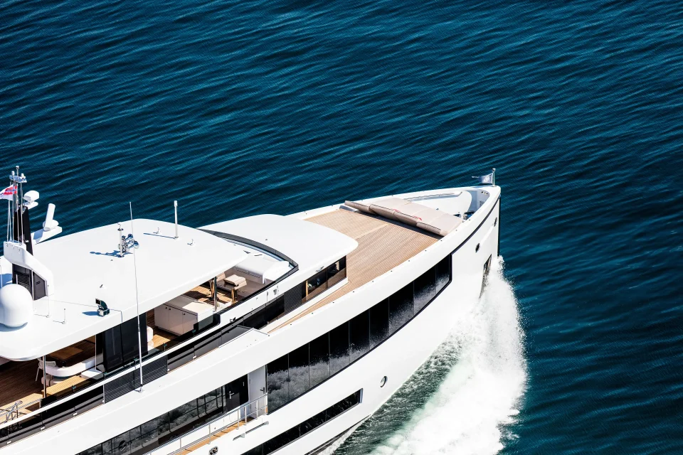FEADSHIP RESALE COMPLETES THE SALE OF 33.5-METRE GRAYCLIFFS