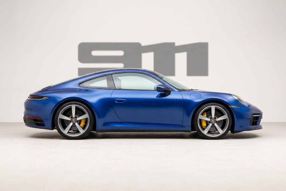 PORSCHE: PERFORMANCE WITHOUT COMPROMISE
