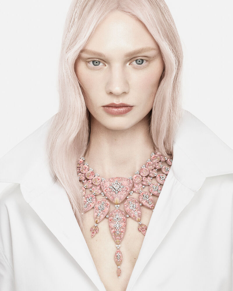 Model wearing the Rain necklace from Boucheron’s Human Being Carte Blanche high-jewellery collection