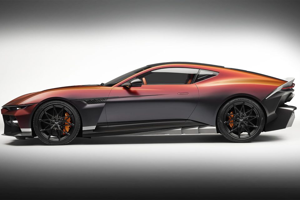 ASTON MARTIN VALEN BRINGS 850PS TO A NEW GENERATION OF FRONT-ENGINED V12 PERFORMANCE