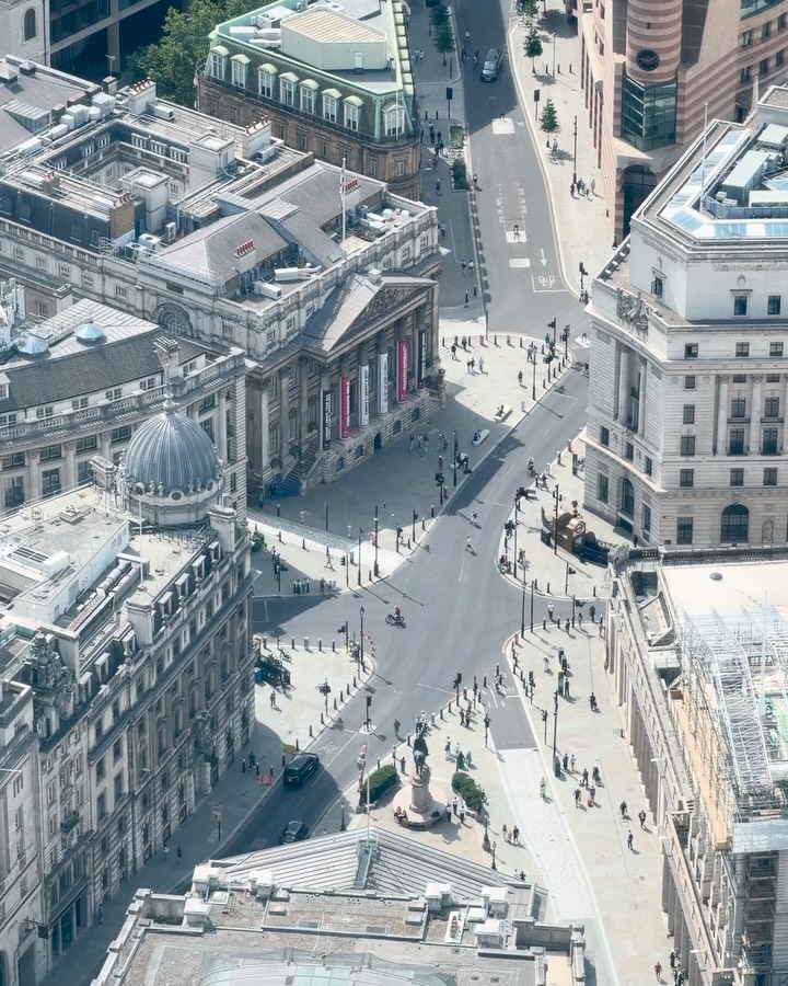 GLOBAL LUXURY HUB source image