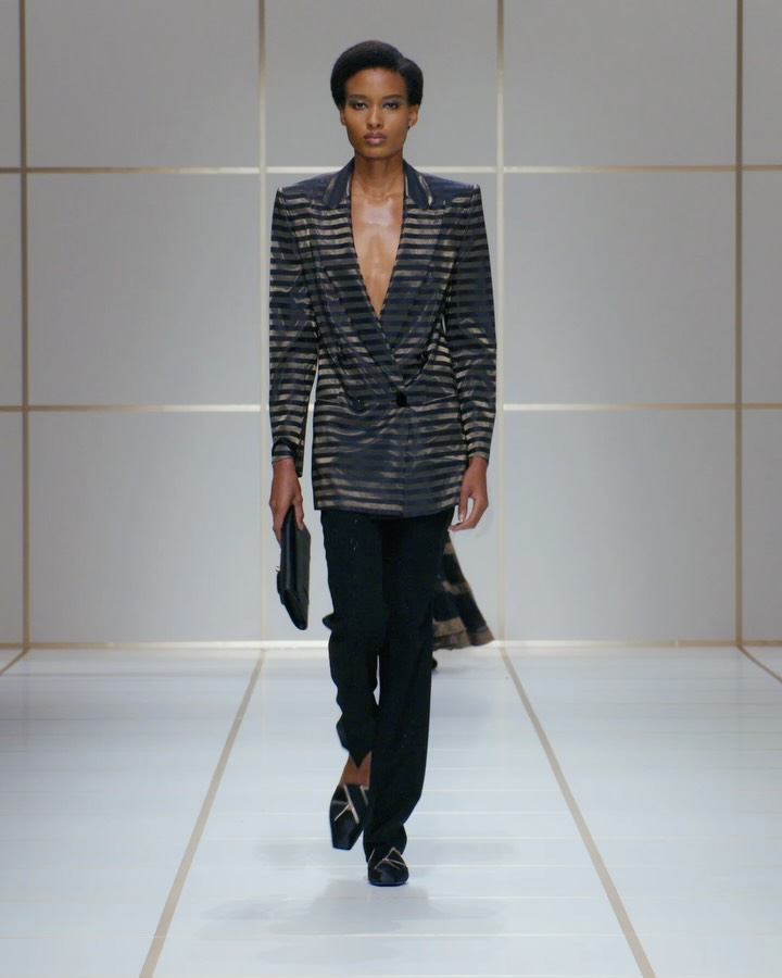 GLOBAL LUXURY HUB source image