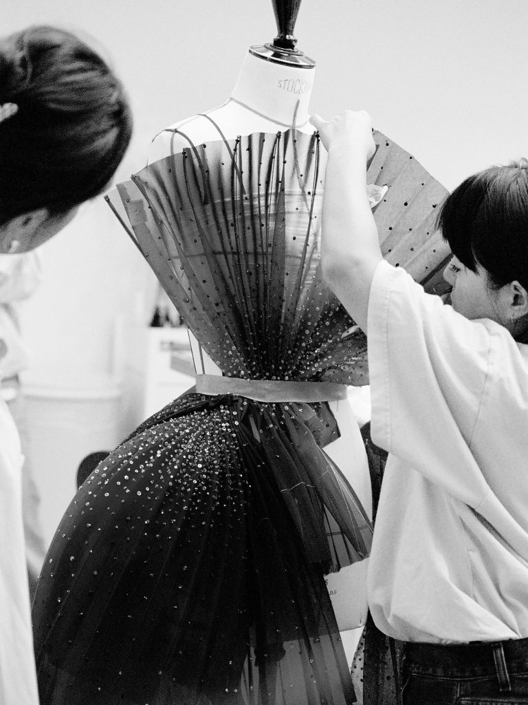 Dior’s Historic Silhouette Reimagined: Jonathan Anderson Channels Poulenc for Céline Dion’s Paris Return