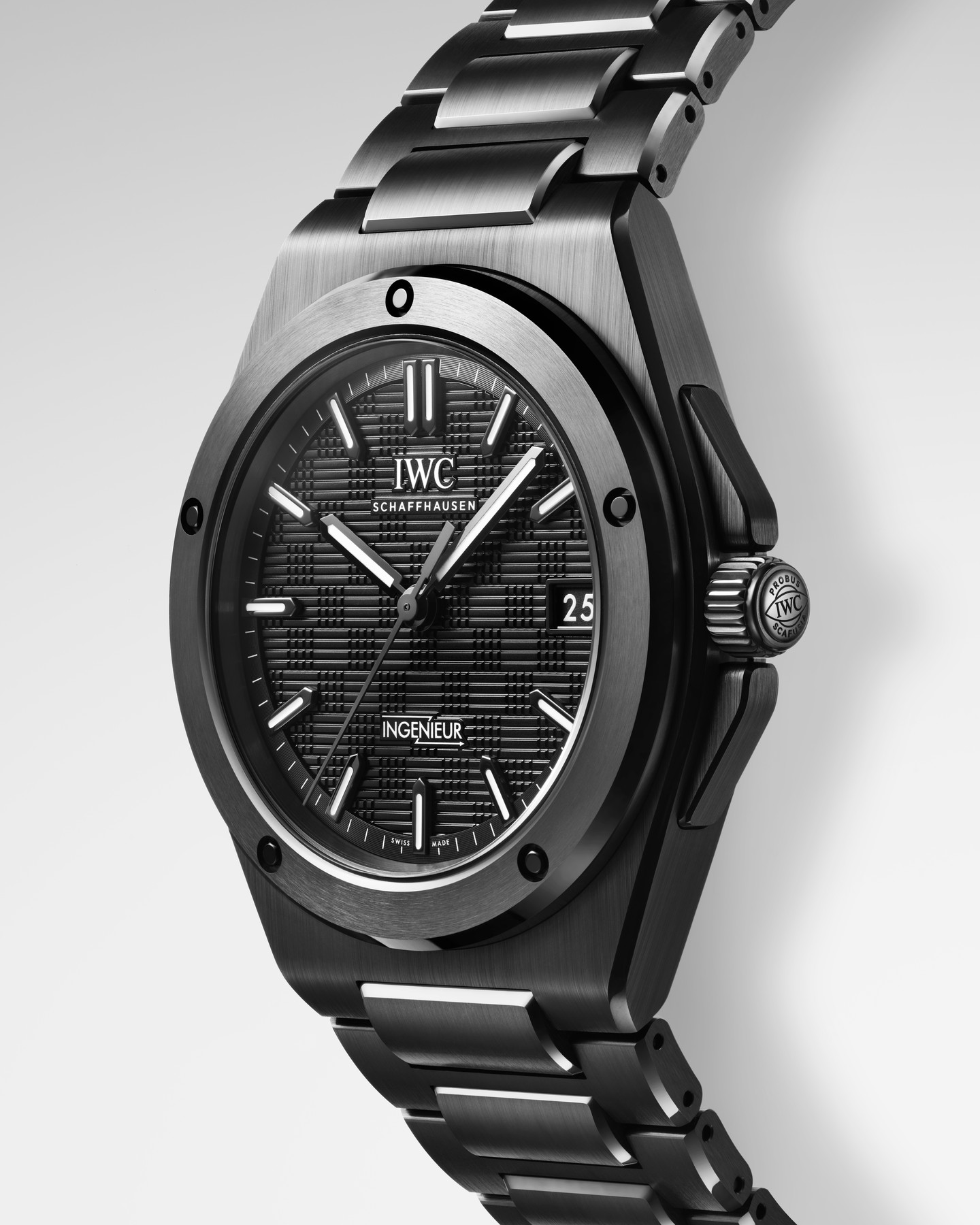 GLOBAL LUXURY HUB source image