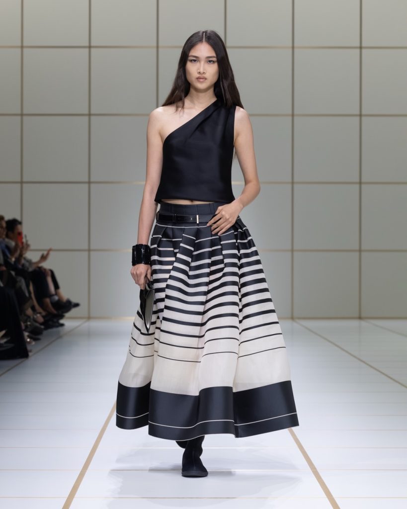 GLOBAL LUXURY HUB source image