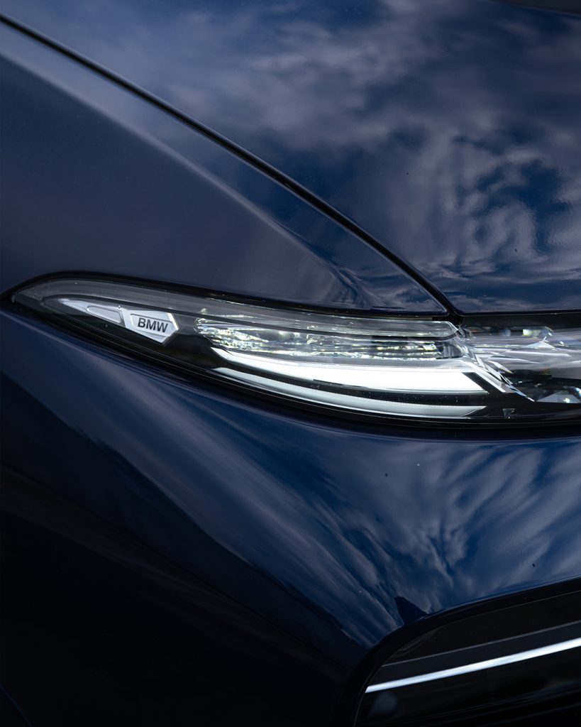 The BMW X7 xDrive 40i: Commanding Presence Meets Refined Engineering