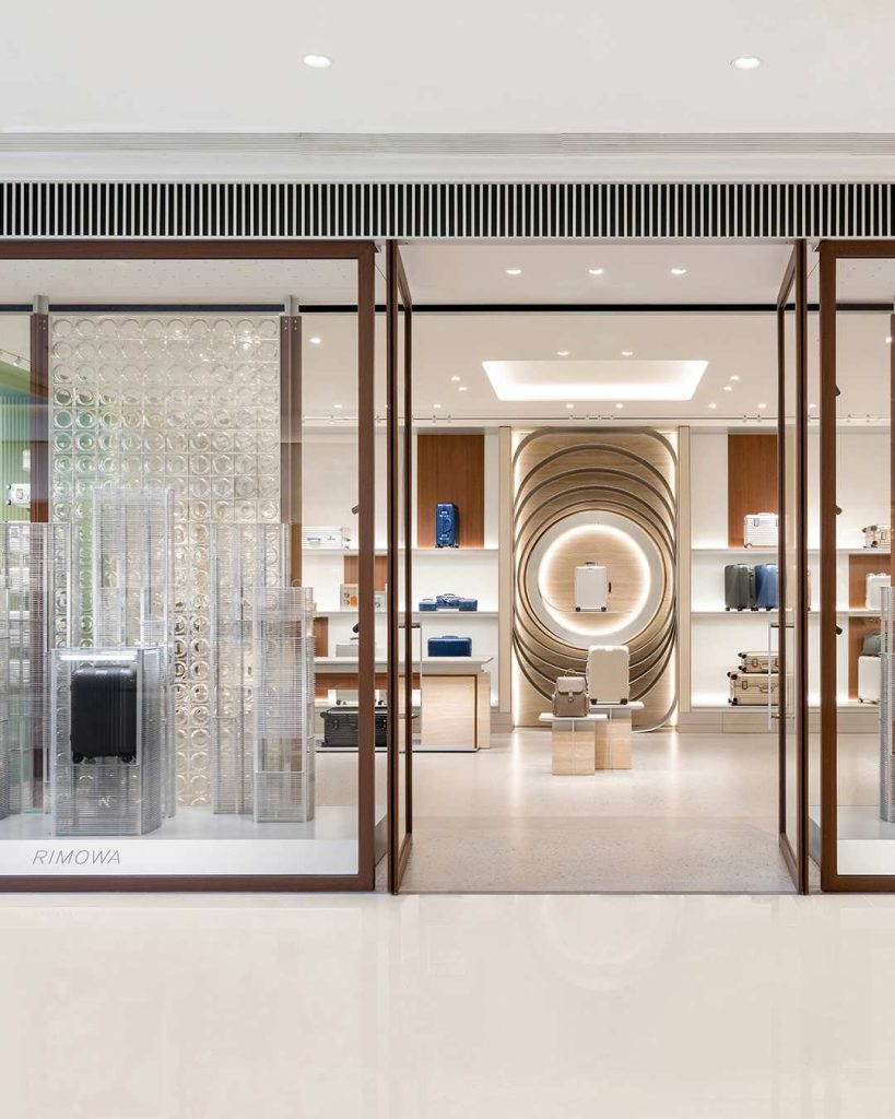 GLOBAL LUXURY HUB source image