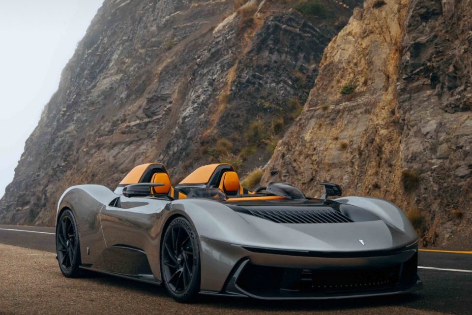 AUTOMOBILI PININFARINA B95 RECEIVES RED DOT AWARD FOR DESIGN CONCEPT