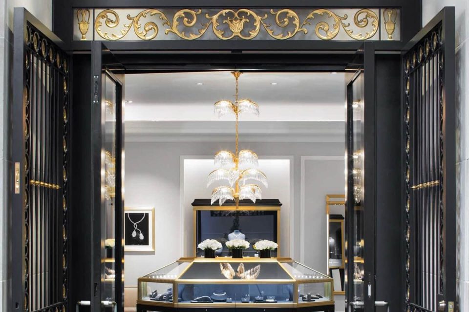 HARRY WINSTON BRINGS “RARE JEWELS OF THE WORLD” TO SHANGHAI