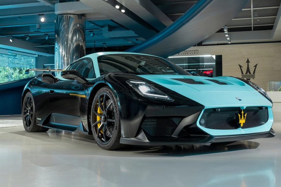 MASERATI GT2 STRADALE “TRIBUTE TO MC12” BRINGS RACING HERITAGE INTO A ONE-OFF CREATION