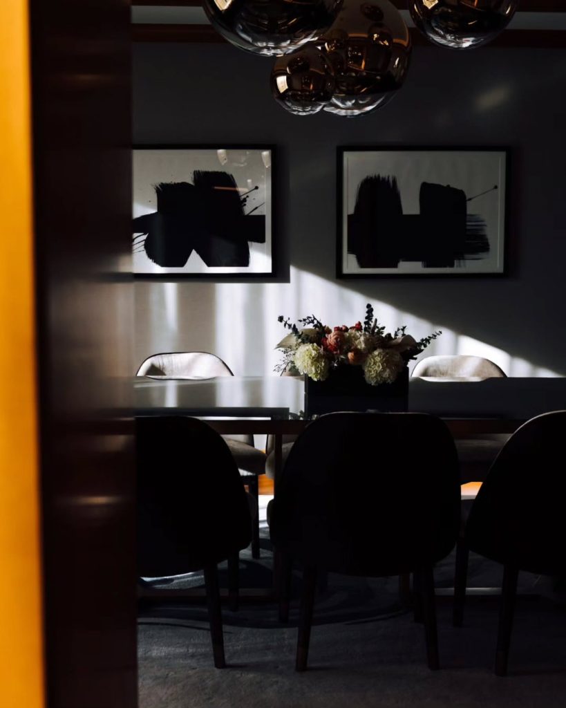 GLOBAL LUXURY HUB source image