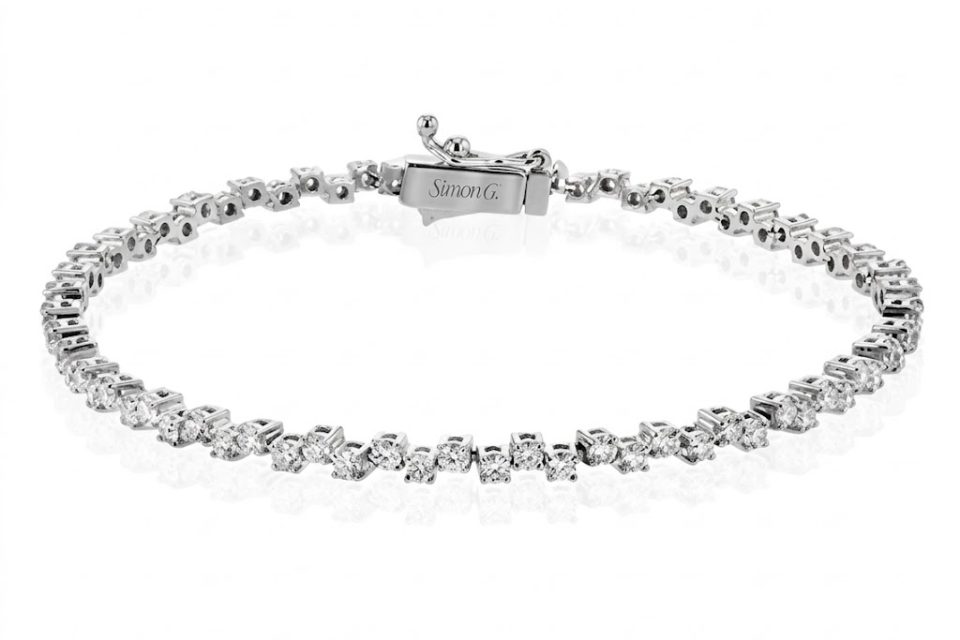 SIMON G. COURTSIDE: TENNIS-INSPIRED DIAMONDS FOR THE SEASON AHEAD