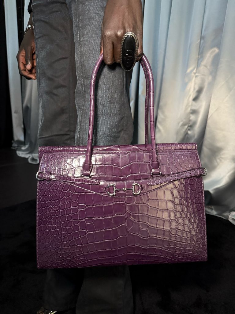 GLOBAL LUXURY HUB source image