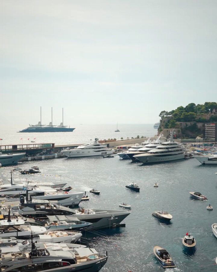 GLOBAL LUXURY HUB source image