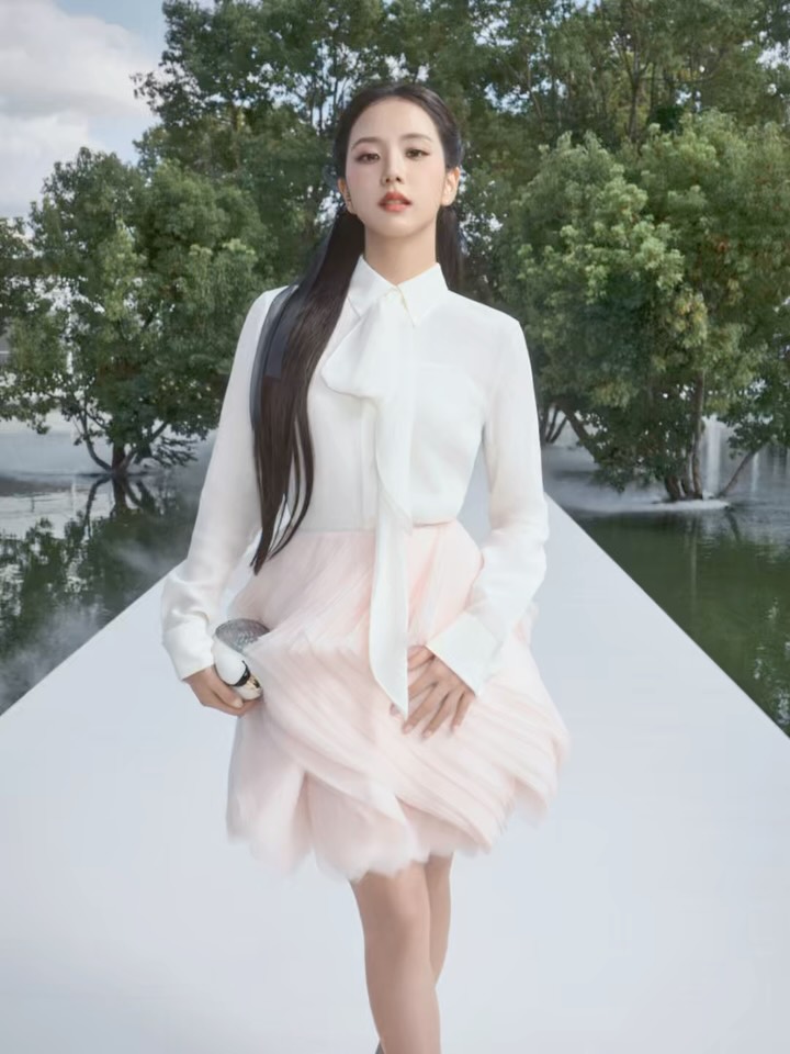GLOBAL LUXURY HUB source image