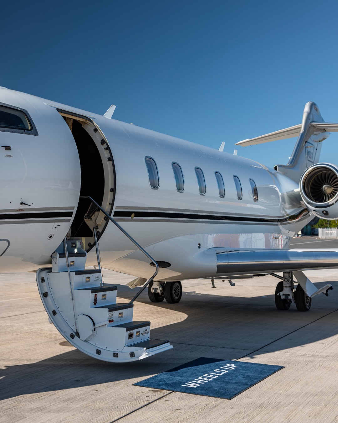 GLOBAL LUXURY HUB source image