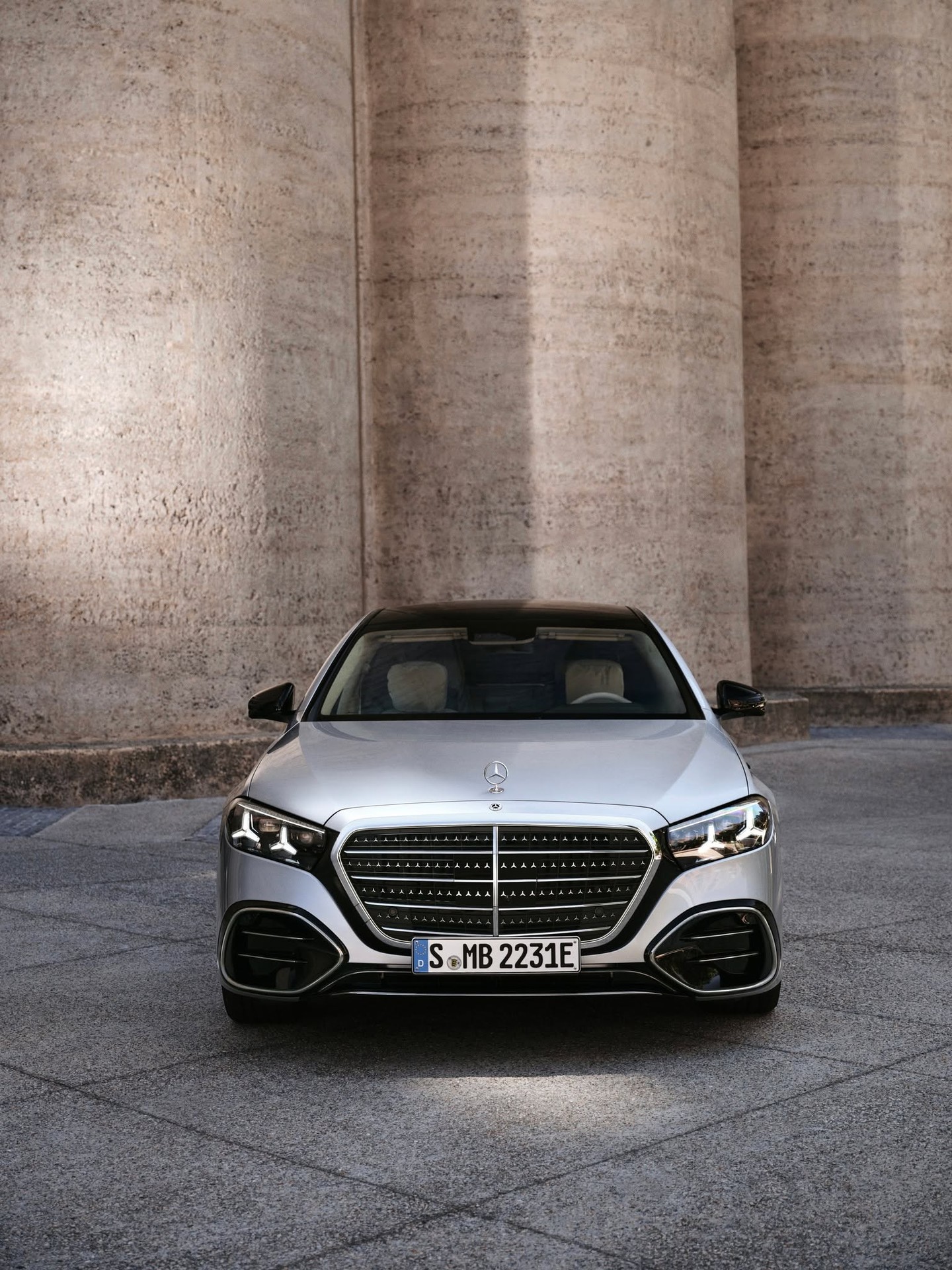 GLOBAL LUXURY HUB source image