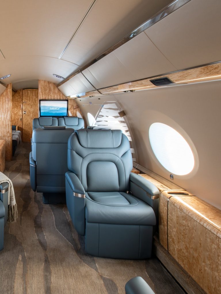 GLOBAL LUXURY HUB source image