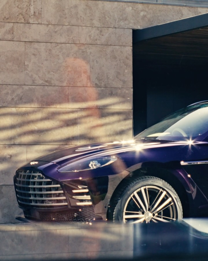 GLOBAL LUXURY HUB source image