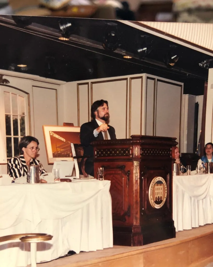 GLOBAL LUXURY HUB source image