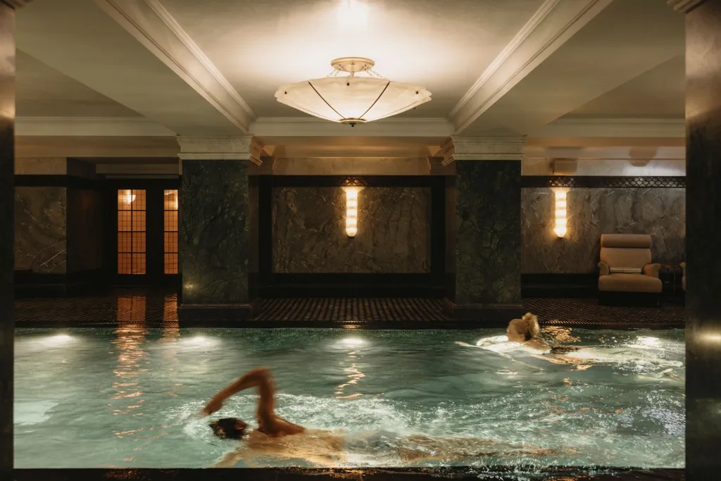 GLOBAL LUXURY HUB source image