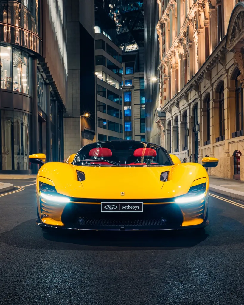 GLOBAL LUXURY HUB source image