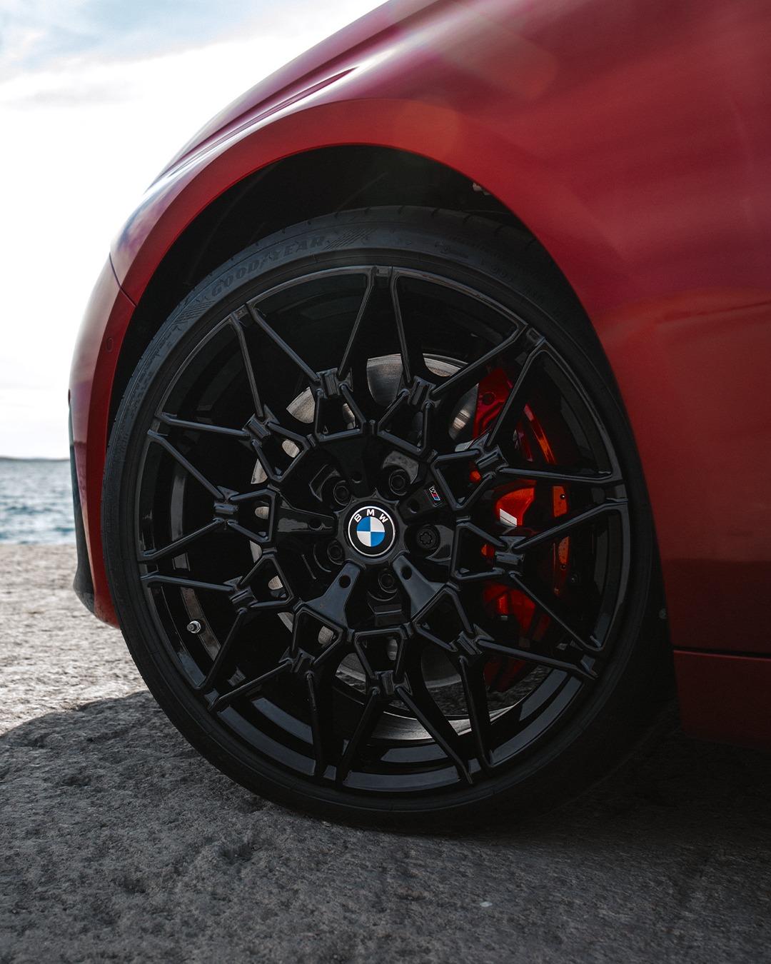 BMW M350 xDrive front three-quarter view displaying its aggressive yet elegant styling