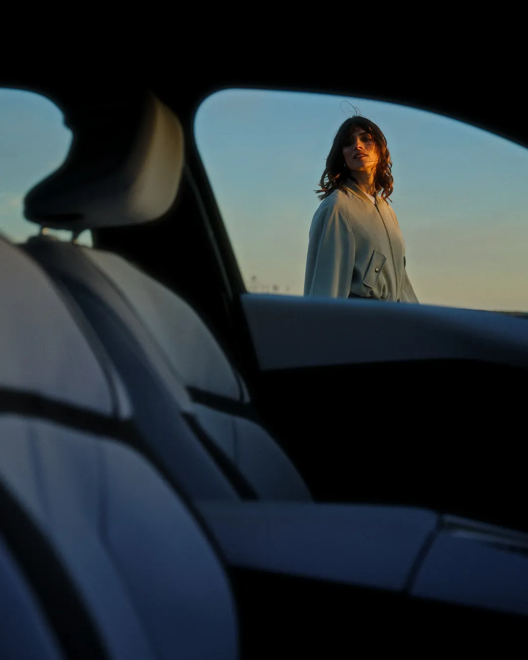 Interior detail of the new BMW i3 50 xDrive displaying the sophisticated digital interface and premium cabin appointments