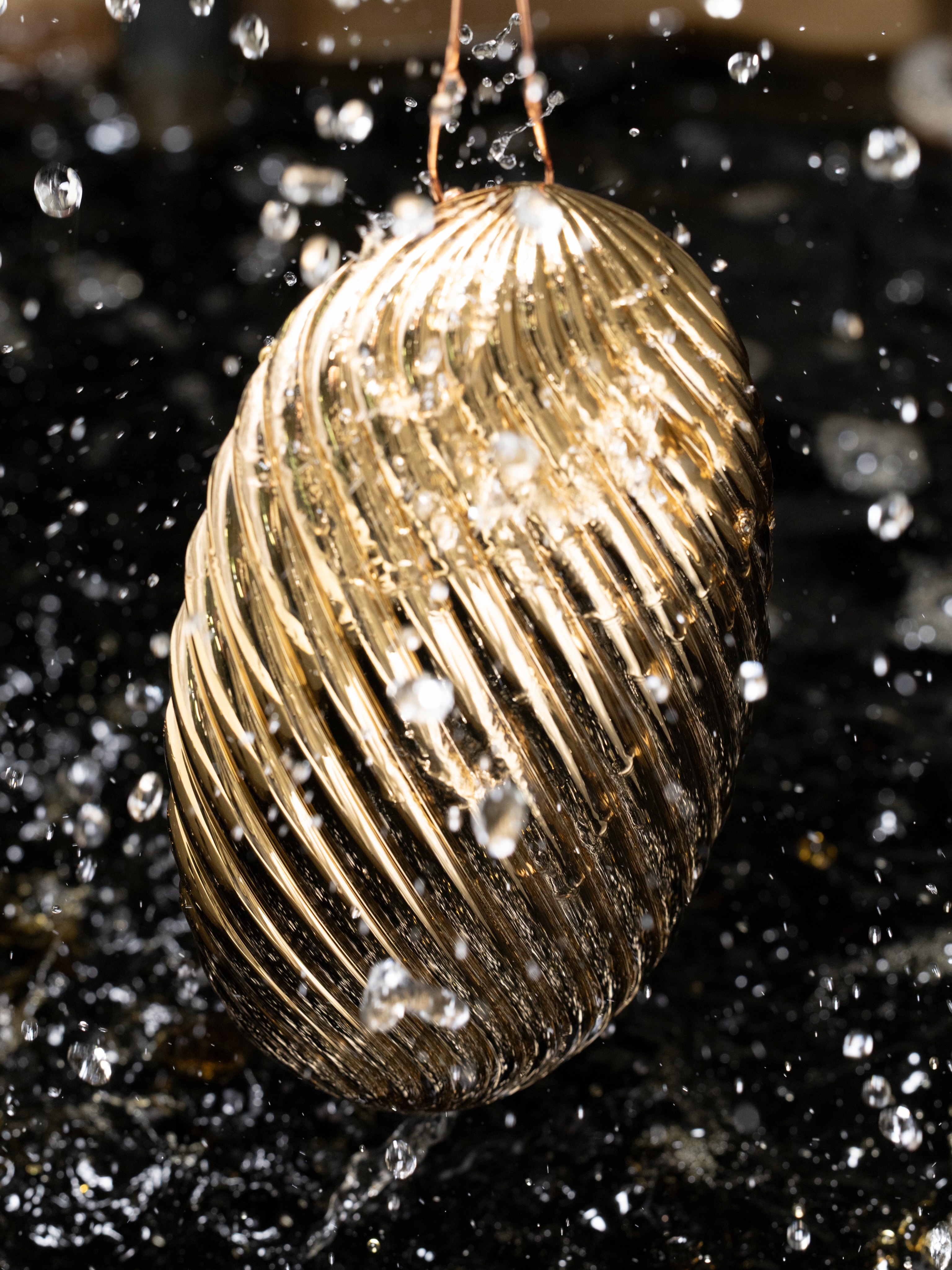 The Melone in situ with complementary jewellery pieces from the Bvlgari collection