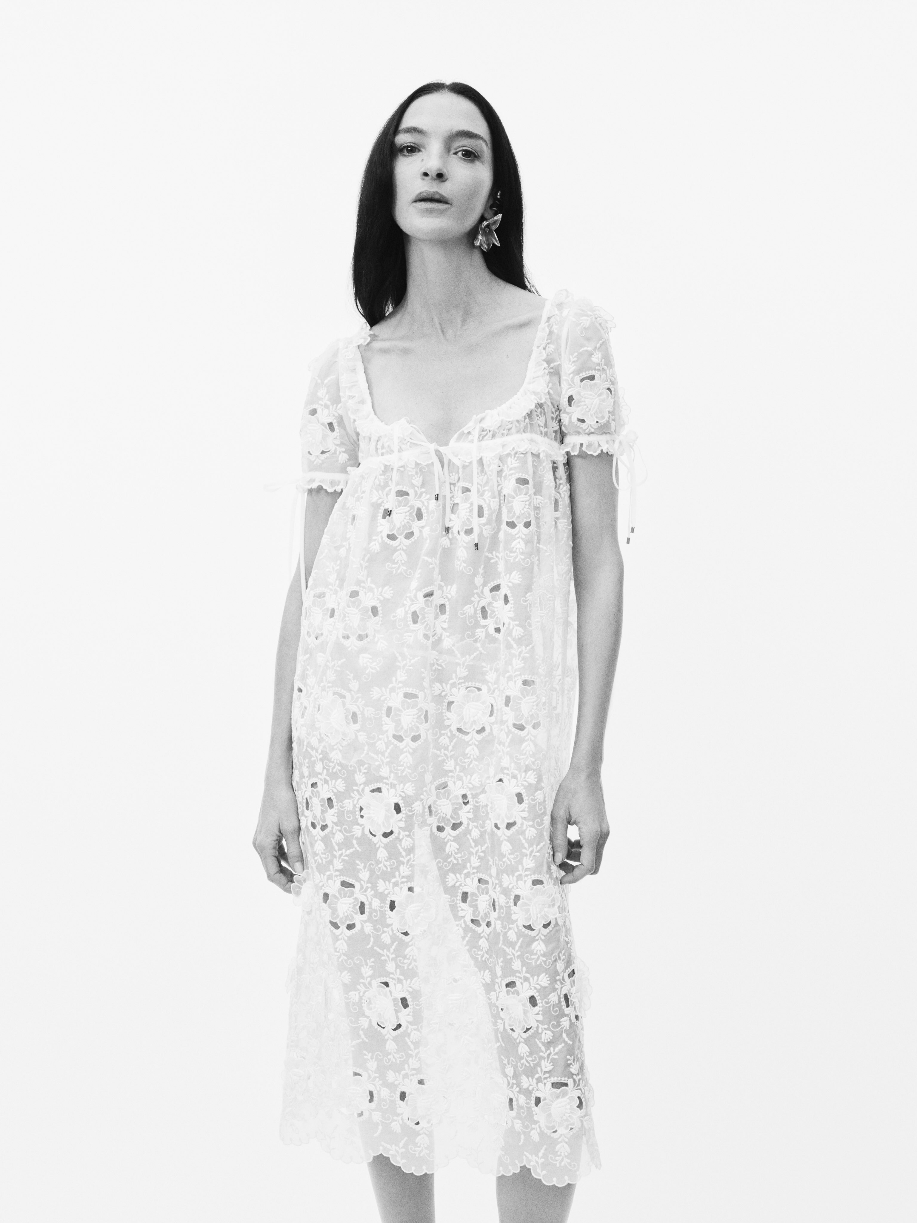 Portrait photograph by Willy Vanderperre featuring Mariacarla Boscono in Chloé Summer 27 collection designed by Chemena Kamali