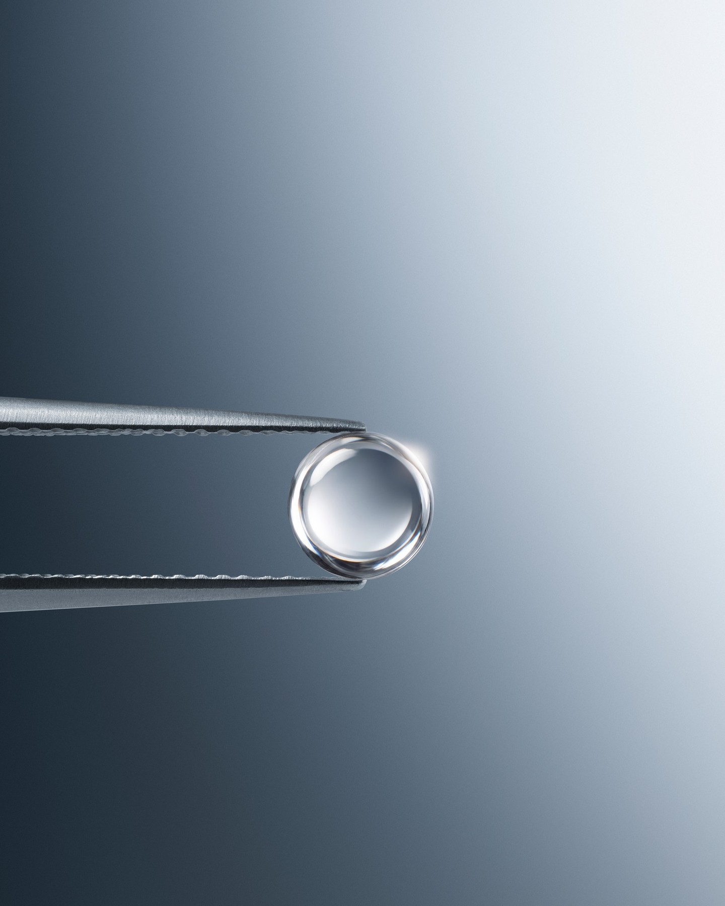 De Beers London High Jewellery featuring cabochon-cut diamonds with softly rounded profiles reflecting luminous light