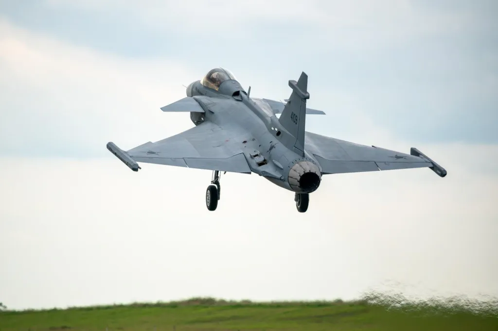Gripen E fighter displaying advanced aerodynamic design and integrated avionics systems