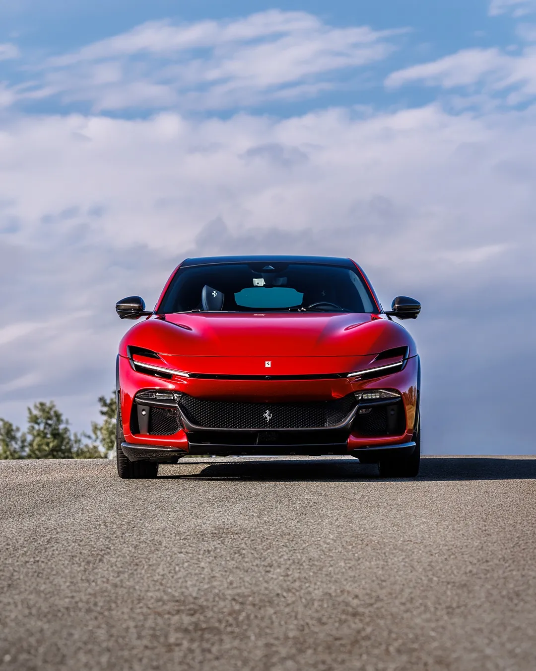 Ferrari Purosangue Handling Speciale exterior profile showcasing refined proportions