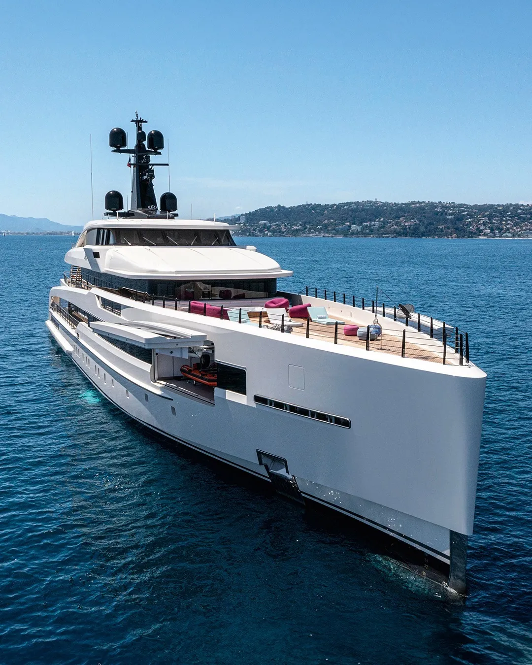 CRN Rio 62 metre superyacht exterior profile showcasing contemporary design and refined proportions