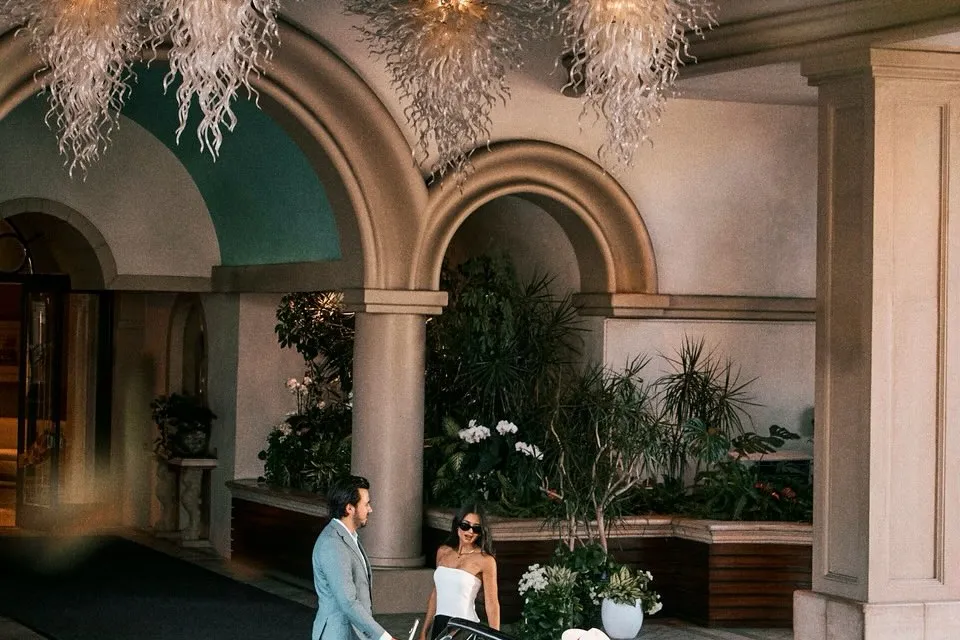 Elegant lobby of Four Seasons Hotel Los Angeles showcasing refined contemporary design and sophisticated interiors