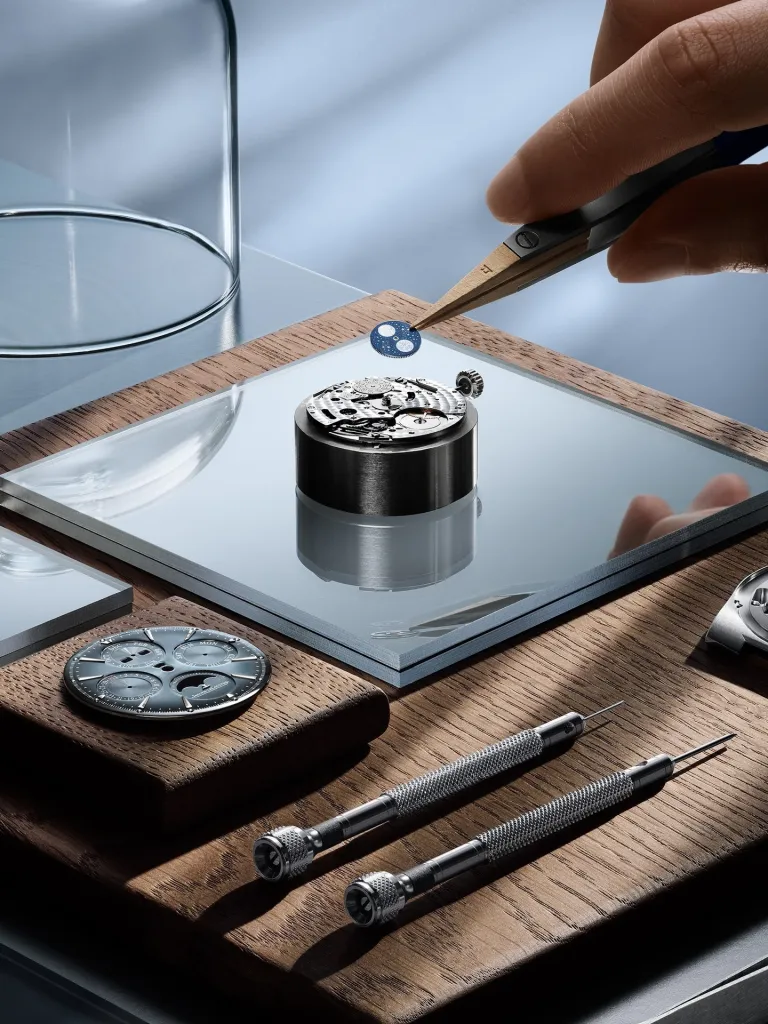 Master Control Chronometre Perpetual Calendar worn on wrist demonstrating elegant case proportions