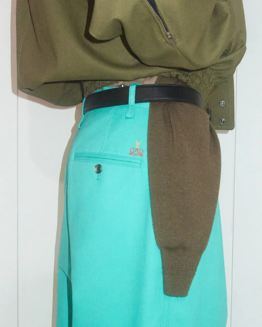 A relaxed silhouette demonstrating New England ease with contemporary refinement