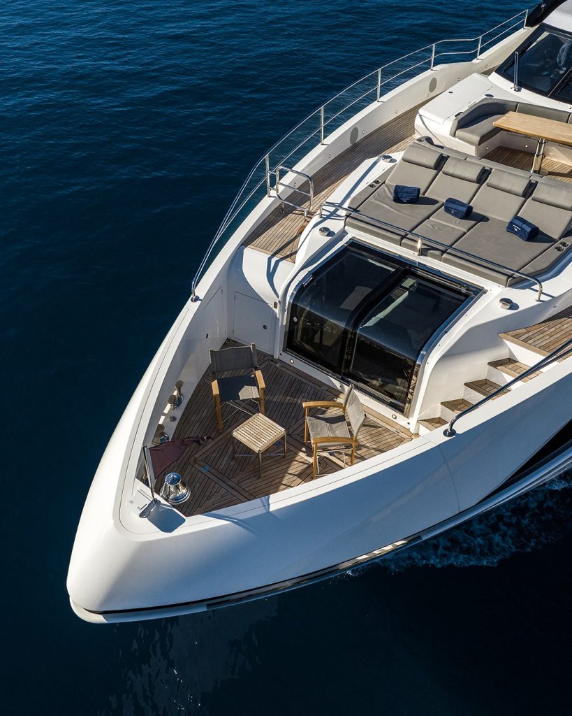 Sunseeker 82 Ocean Enclosed yacht with enclosed bridge design