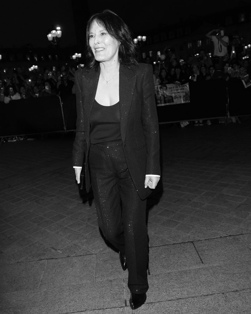 Friends and attendees gathered at the Tom Ford Paris défilé