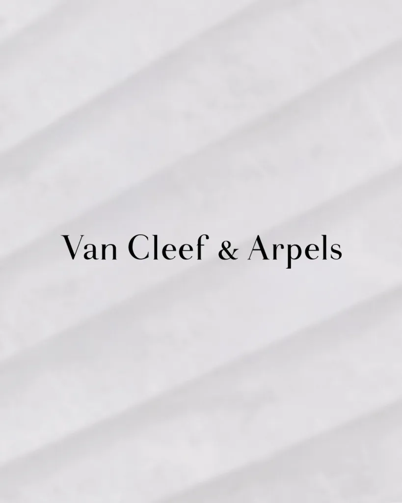 High jewellery design inspired by the refined artistry of classical ballet performance